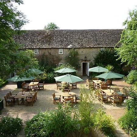 Barnsdale Lodge Hotel And Restaurant Oakham Dış mekan fotoğraf